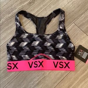 NWT Victoria’s Secret VSX Sports Bra